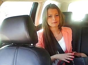 Russian amateur teen gets in wrong taxi