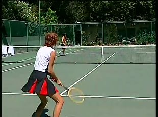 رياضة, كرة-المضرب