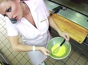 Busty Waitress Gets Big Tip